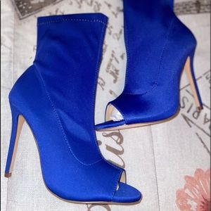 Royal blue  Hudson style heels